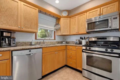 Kitchen - 133 Valley View Ave, Edgewater, MD 21037 photo 1 of 4