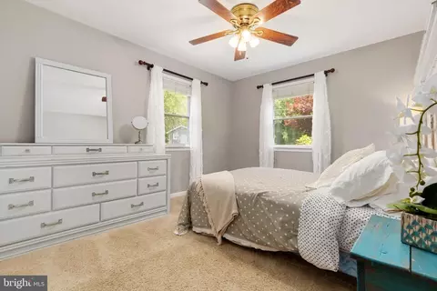 Bedroom - 133 Valley View Ave, Edgewater, MD 21037 photo 8 of 8