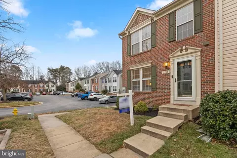 2708 Thornbrook Ct, Odenton, MD 21113
