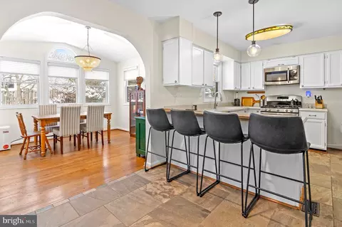 Dining - 202 Autumn Leaf Pl, Annapolis, MD 21401 photo 1 of 3
