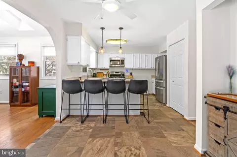 Kitchen - 202 Autumn Leaf Pl, Annapolis, MD 21401 photo 4 of 7