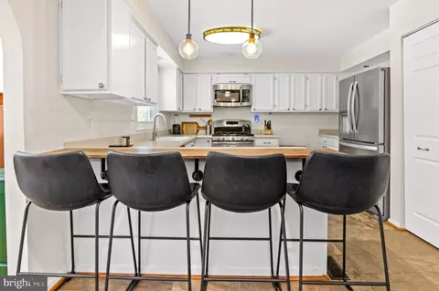 Kitchen - 202 Autumn Leaf Pl, Annapolis, MD 21401 photo 3 of 7