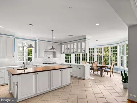 Kitchen - 219 Wardour Dr, Annapolis, MD 21401 photo 4 of 5
