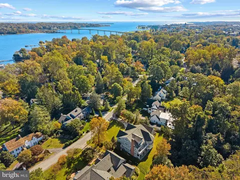View/Area - 219 Wardour Dr, Annapolis, MD 21401 photo 6 of 6