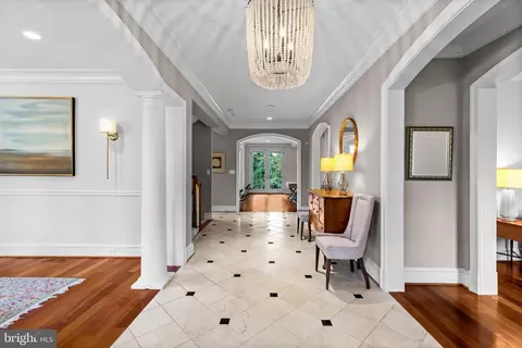Entry Way - 219 Wardour Dr, Annapolis, MD 21401 photo 1 of 5