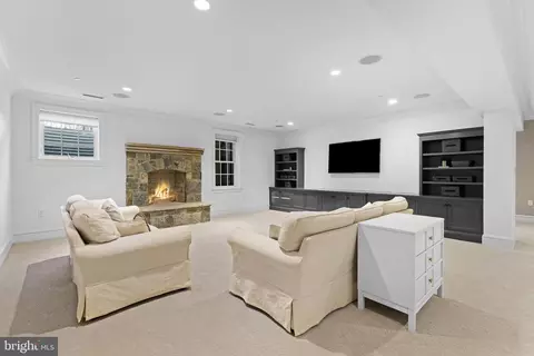 Living - 219 Wardour Dr, Annapolis, MD 21401 photo 2 of 2