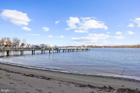 View/Area - 3580 S River Ter, Edgewater, MD 21037 photo 9 of 16