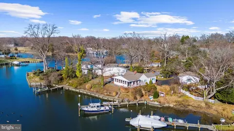 3580 S River Ter, Edgewater, MD 21037
