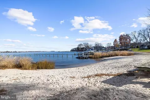 View/Area - 3580 S River Ter, Edgewater, MD 21037 photo 8 of 16