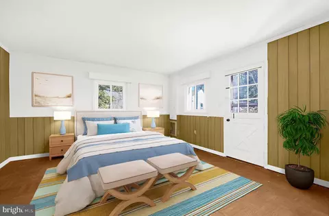 Bedroom - 3580 S River Ter, Edgewater, MD 21037 photo 1 of 2
