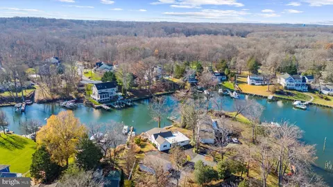 View/Area - 3580 S River Ter, Edgewater, MD 21037 photo 5 of 16