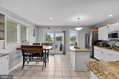 Other - 7580 Beach Dr, Pasadena, MD 21122 photo 4 of 11