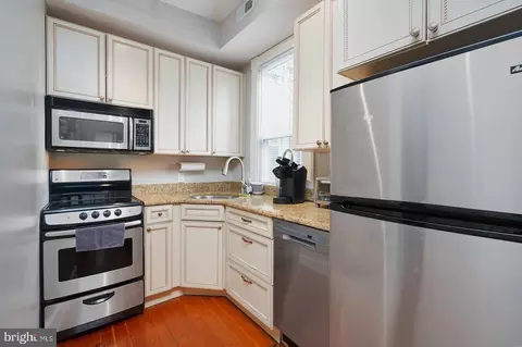 165 King George St, Annapolis, MD 21401 photo 14