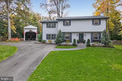 1009 Old Bay Ridge Rd, Annapolis, MD 21403