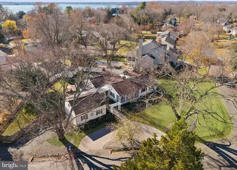 View/Area - 150 E Bay View Dr, Annapolis, MD 21403 photo 1 of 11