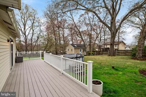 206 Armstrong Ln, Pasadena, MD 21122 photo 20
