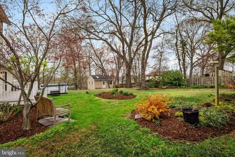 206 Armstrong Ln, Pasadena, MD 21122 photo 32