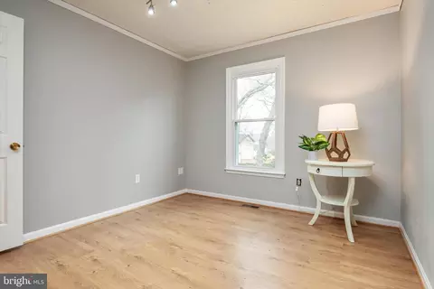 206 Armstrong Ln, Pasadena, MD 21122 photo 28