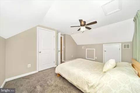 Bedroom - 817 Barrett Ave, Arnold, MD 21012 photo 10 of 11