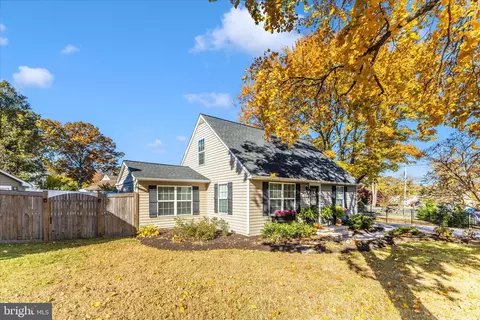 Exterior - 817 Barrett Ave, Arnold, MD 21012 photo 10 of 12