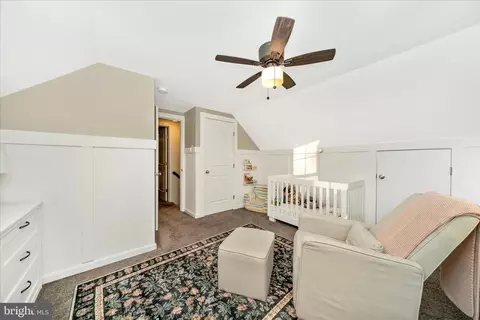 Entry Way - 817 Barrett Ave, Arnold, MD 21012 photo 7 of 7