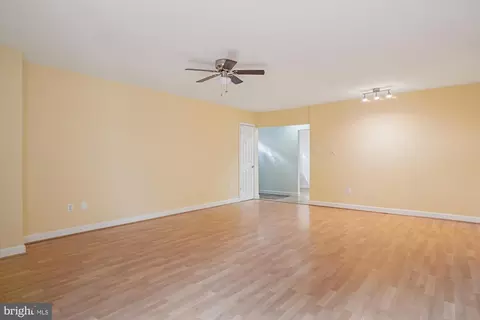 Living - 1677 Hart Ct, Crofton, MD 21114 photo 5 of 6