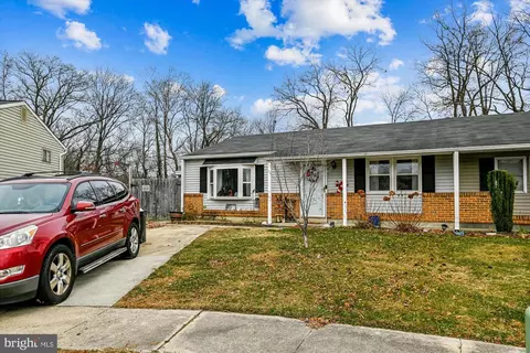 1091 Notley Ct, Pasadena, MD 21122