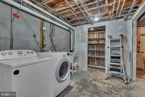 151 Long Point Ct, Pasadena, MD 21122 photo 46