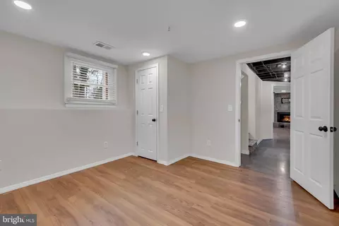 151 Long Point Ct, Pasadena, MD 21122 photo 45