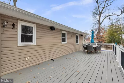 151 Long Point Ct, Pasadena, MD 21122 photo 58