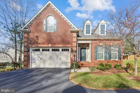 411 Helmsman Way, Severna Park, MD 21146