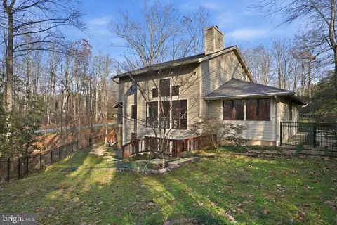 Exterior - 1900 Beeches Glory Path, Annapolis, MD 21401 photo 5 of 11