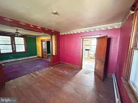 5226 6th St, Brooklyn, MD 21225 photo 8