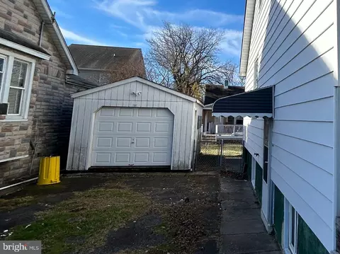5226 6th St, Brooklyn, MD 21225 photo 3