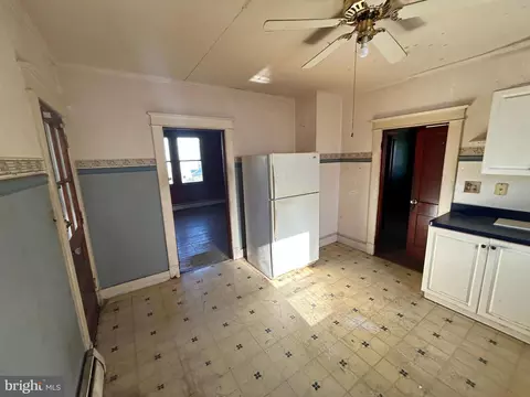 5226 6th St, Brooklyn, MD 21225 photo 10