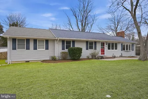 105 Bear Creek Pkwy, Edgewater, MD 21037