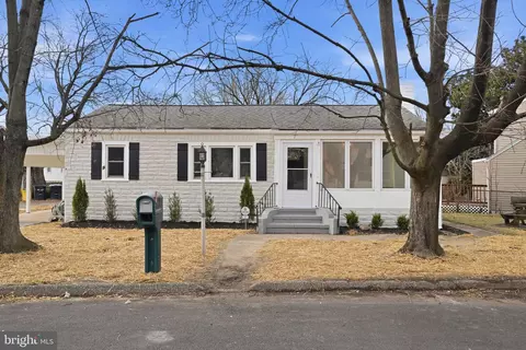 1 Summit Ave, Glen Burnie, MD 21060