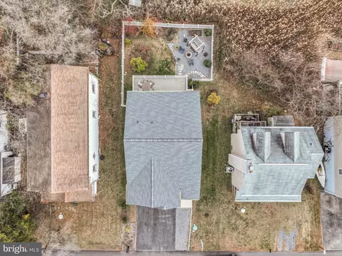 View/Area - 3729 Beach Drive Blvd, Edgewater, MD 21037 photo 3 of 5