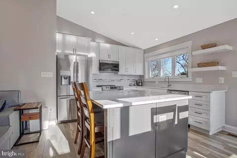 Kitchen - 3729 Beach Drive Blvd, Edgewater, MD 21037 photo 1 of 3