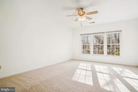 Bedroom - 328 Colony Point Pl, Edgewater, MD 21037 photo 1 of 8