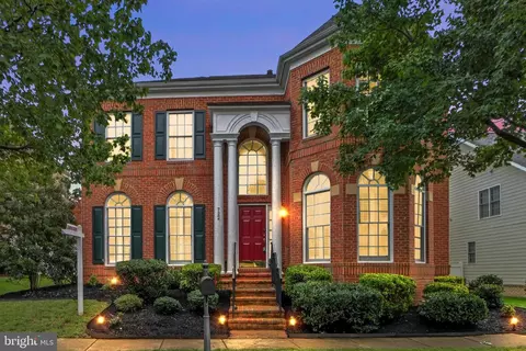 722 Coybay Dr, Annapolis, MD 21401