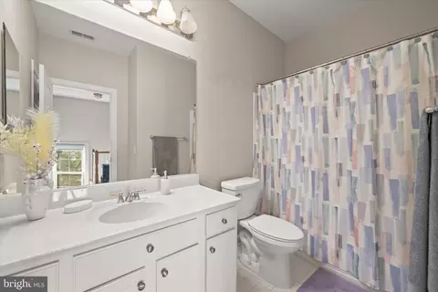 Bath - 2311 Abby Rd, Edgewater, MD 21037 photo 3 of 3