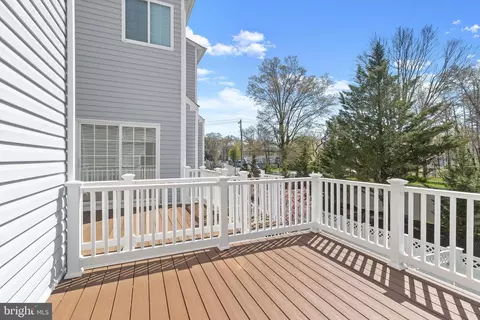 Exterior - 2311 Abby Rd, Edgewater, MD 21037 photo 4 of 8