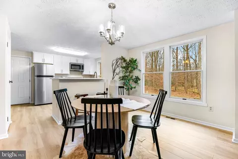 994 Epping Forest Rd, Annapolis, MD 21401 photo 8