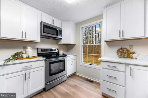994 Epping Forest Rd, Annapolis, MD 21401 photo 14