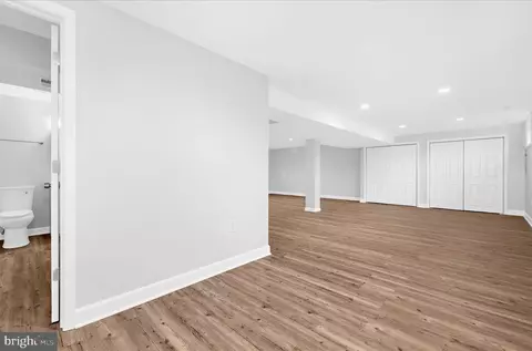 905 220th St, Pasadena, MD 21122 photo 22