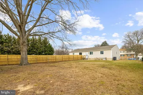 905 220th St, Pasadena, MD 21122 photo 37