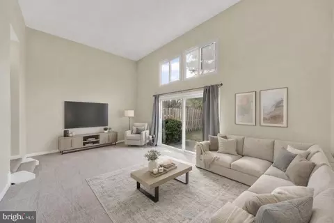 413 Colonial Ridge Ln, Arnold, MD 21012
