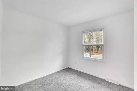 560 Edwards Dr, Odenton, MD 21113 photo 14