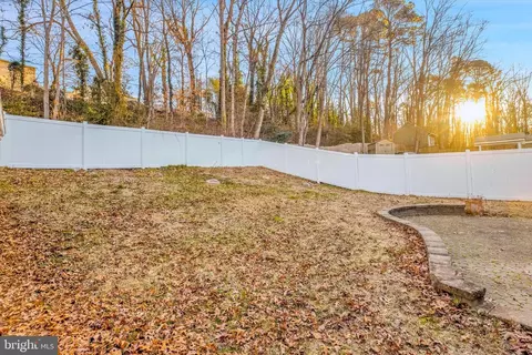 560 Edwards Dr, Odenton, MD 21113 photo 39